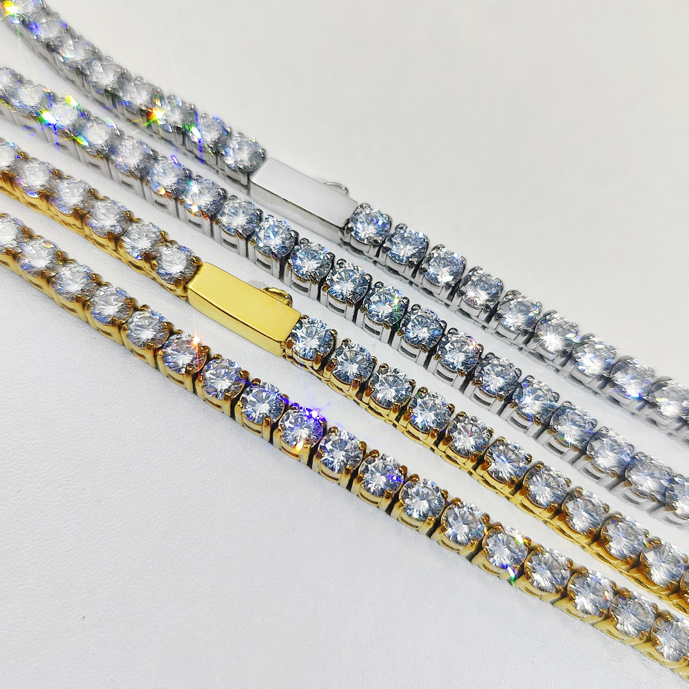 Collana Tennis Iced Out da Don - Badminton Logo recensione e prezzo